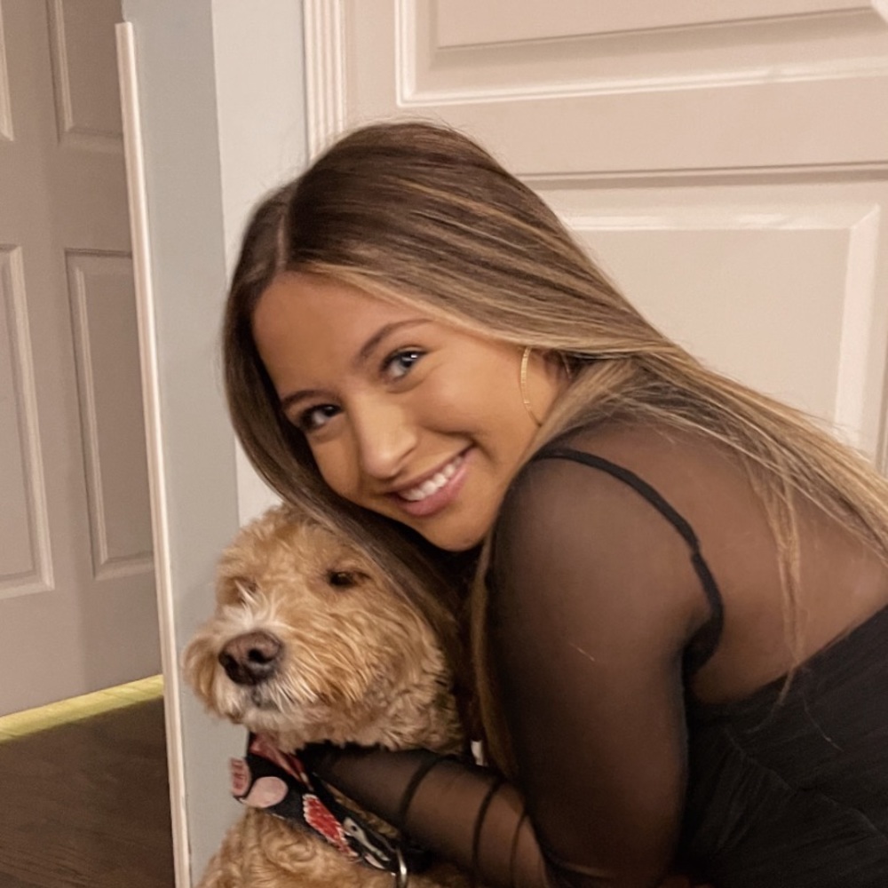 Meet your Posher, Sienna